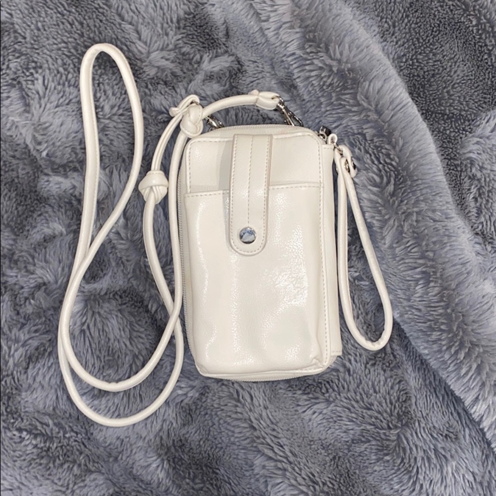 Over the shoulder wallet